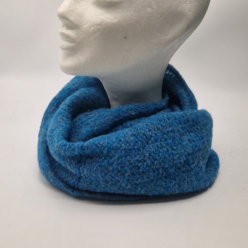 Alpaca snood blue 1
