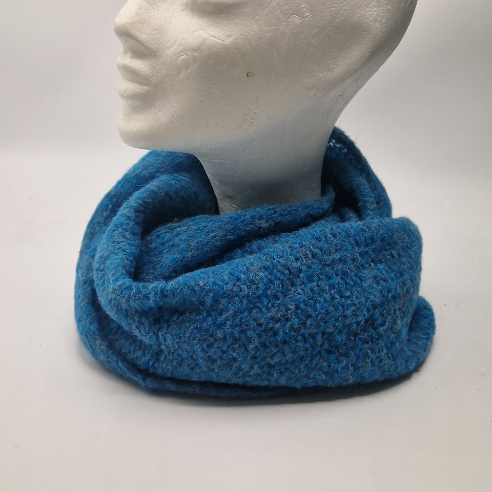 Alpaca snood blue 1