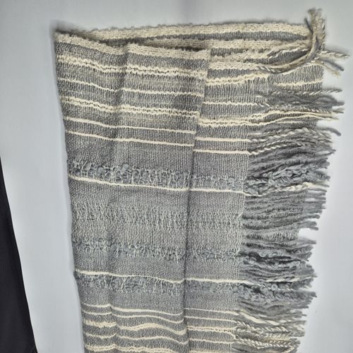 Alpaca Scarf/shawl grey & cream