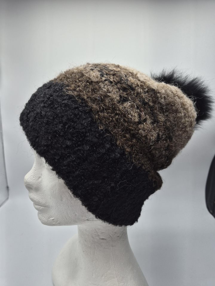 Alpaca stripped slouch beanie hat with fur pompom