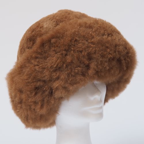 Alpaca Fur hat med faun
